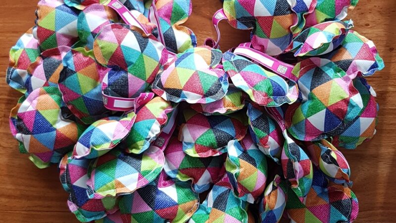 Des sacoches… des sacoches… et des porte-clés !